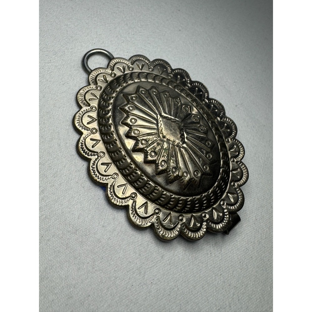 Vintage Western Stamped Metal Concho Slide Oval Sunburst Scalloped Scarf Bolo - Picture 2 of 7